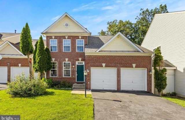 1766 ANN SCARLET Court photos photos