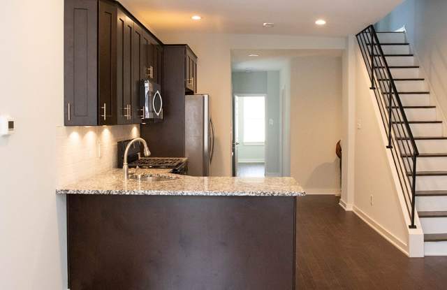 1723 Monument St photos photos