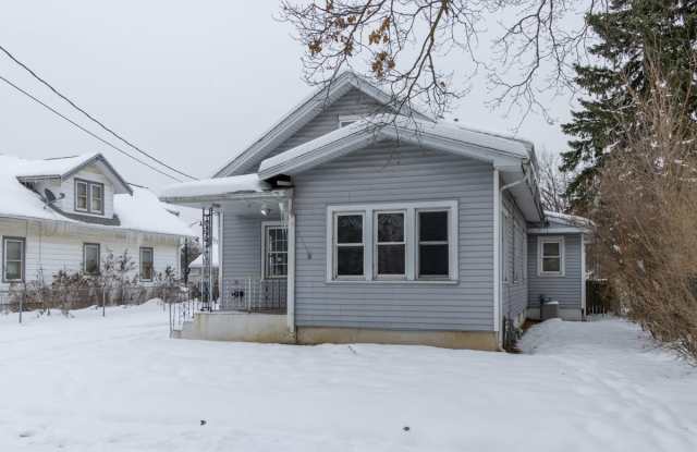 2319 Hecker Avenue photos photos