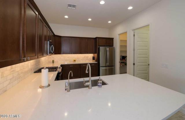 17775 W SUNWARD Drive Gallery 2
