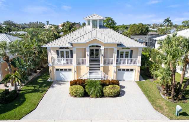 ** BOATER'S DREAM SINGLE FAMILY HOME FOR A VACATION GET-A-WAY OR FOR SEASON ** 3 BED-2BATH PRIVATE HEATED POOL HOME ** PARADISE VILLAGE IN BONITA SPRINGS ** photos photos