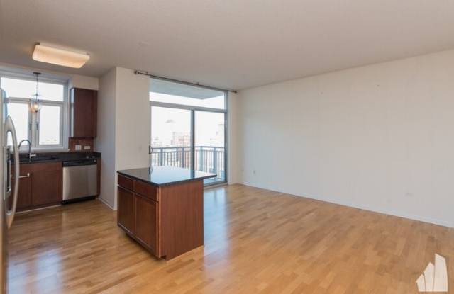 1129 West Granville Avenue Gallery 3