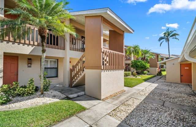 15350 moonraker Court unit: 309 Gallery 3