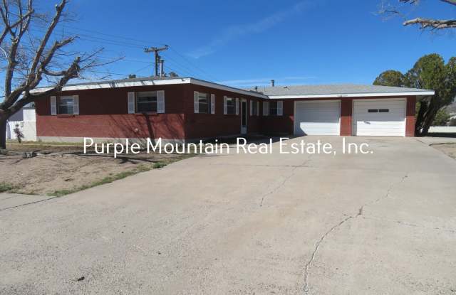 3 Bedroom, 2 Bath Home for Rent Close to NMSU - 2200 Thomas Drive, Las Cruces, NM 88001