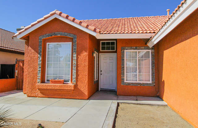 36805 Alder Street photos photos