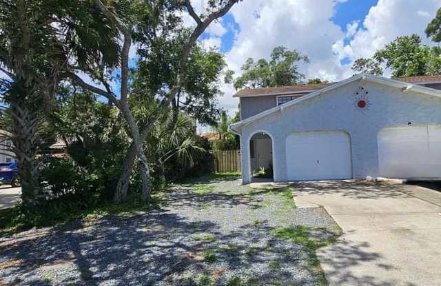 1514 Espanola Avenue - 1514 Espanola Avenue, Holly Hill, FL 32117