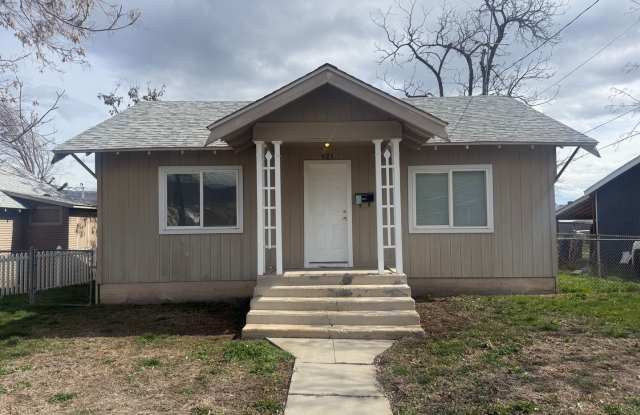 Now renting 2 bedroom House photos photos