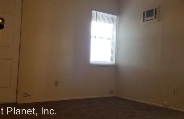884 Riverlawn Ave Apt A Gallery 4