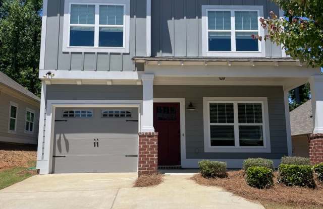 3 Bedroom Home With Large Primary Suite - 3990 Valley Manor, Irondale, AL 35210 3 Bedroom Home With Large Primary Suite - 3990 Valley Manor, Irondale, AL 35210