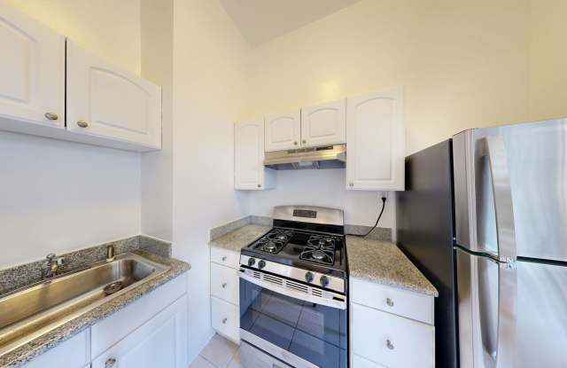 400 DUBOCE photos photos