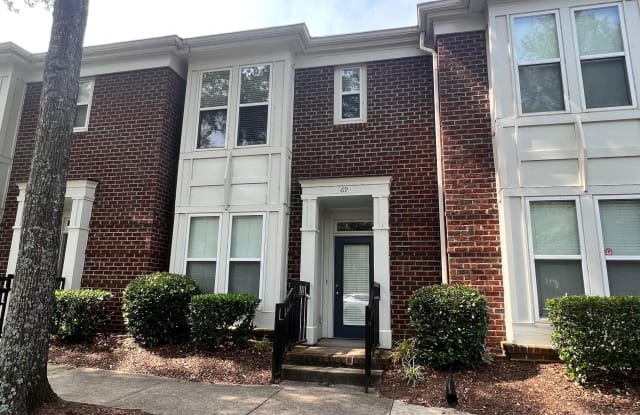 819 Northeast Drive - 819 Northeast Drive, Davidson, NC 28036