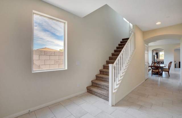 921 Brayfield Gallery 4