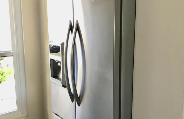 1911 Estrella De Mar Rd - 1911 Estrella De Mar Road, Carlsbad, CA 92009 1911 Estrella De Mar Rd - 1911 Estrella De Mar Road, Carlsbad, CA 92009