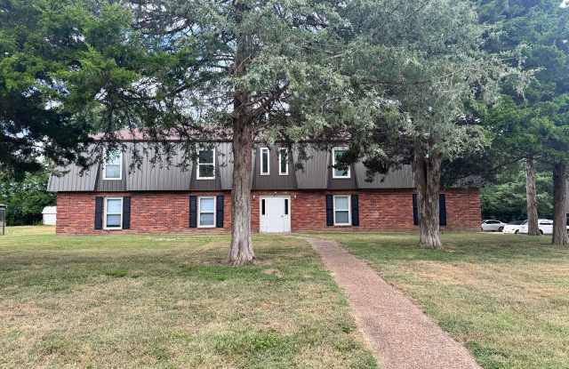 1623 Chaddsford Dr photos photos