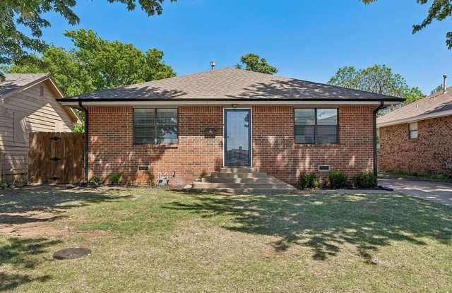 Location, space, and style come together in this beautifully remodeled home located practically on the University of Central Oklahoma campus! photos photos