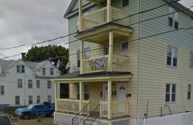 15 Willard St 2 - 15 Willard Street, Waterbury, CT 06704