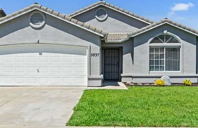 Available Now - Newly Updated Home Gallery 1
