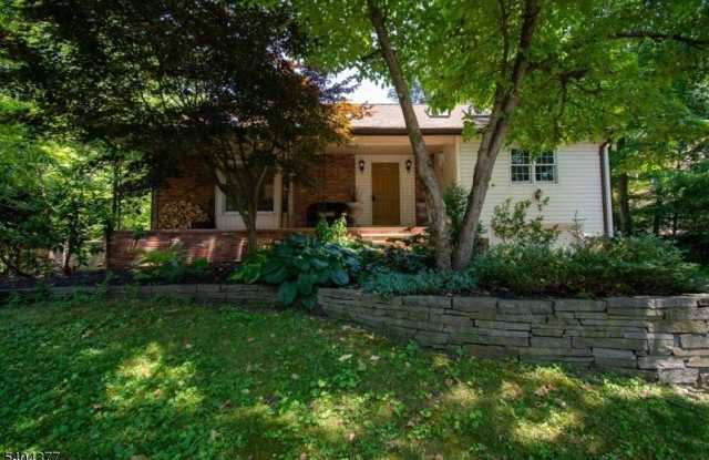 29 Walker Dr photos photos