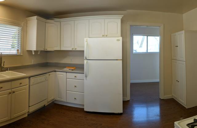 127 Beresford Ave photos photos