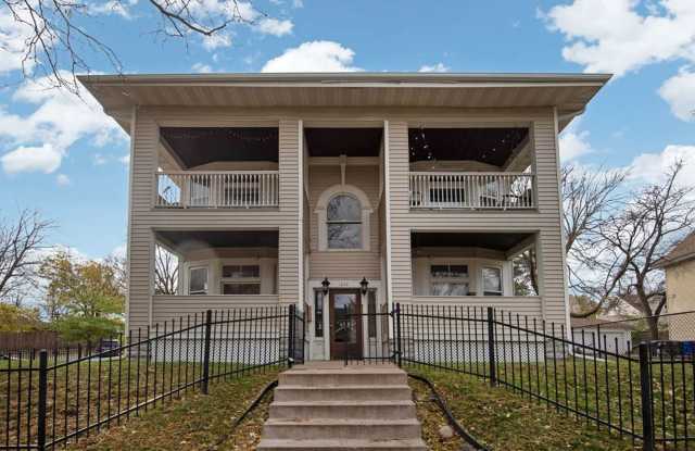 1042 West Dayton Avenue photos photos