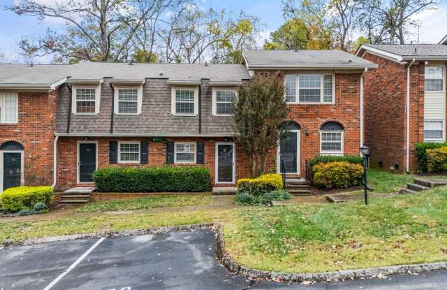 Modern Comfort in the Heart of West Knoxville photos photos