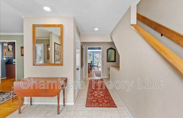 8709 Hidden Hill Ln Gallery 4