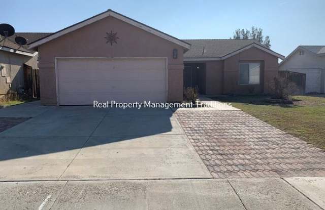 1116 Oakwood Lane - 1116 Oakwood Lane, Rosamond, CA 93560