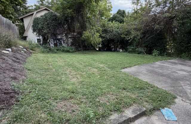 3512 Wabash Avenue Gallery 2