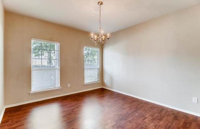 9853 Old Field Drive Gallery 4