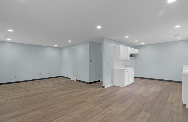 3135 Mimosa Avenue Gallery 3