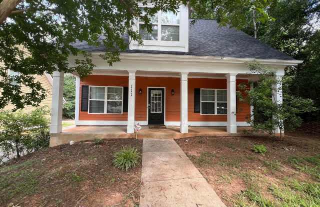 Room for Rent in 4BR Home – Ensuite Bath | $800 photos photos