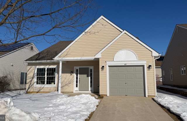 49 WAGON WHEEL Lane photos photos