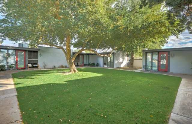 4204 North 38th Street photos photos