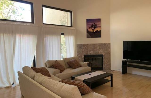 Freshly prepped 4BR w/garage, pool, spa + gated entry - MOVE IN READY! - 6930 De Celis Place, Los Angeles, CA 91406