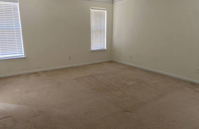 17136 Westmill Lane Gallery 3