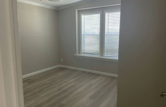 4355 73rd Lane N photos photos