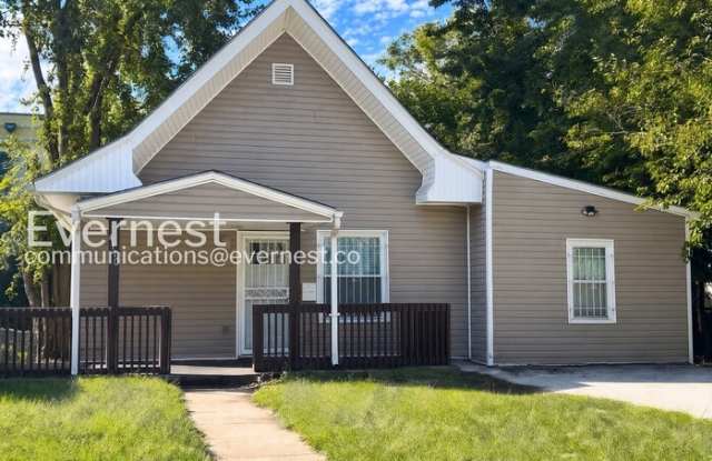 4110 Flora Avenue Gallery 1