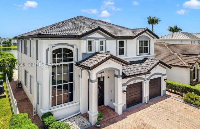 1421 SW 153rd Path Gallery 1
