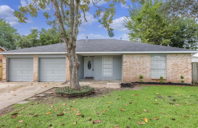 2004 Victoria Court - 2004 Victoria Court, League City, TX 77573