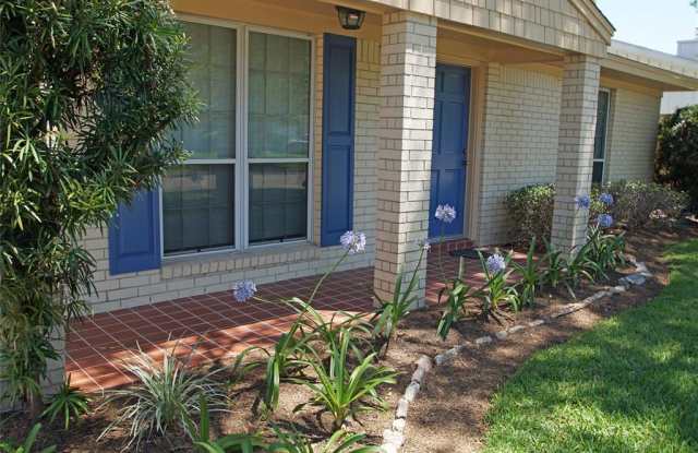 5526 Caversham Drive Gallery 2