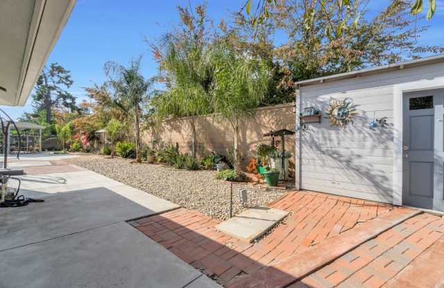 6733 North Alva Avenue photos photos