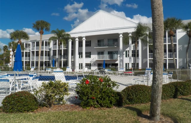 100 The Esplanade #204 photos photos