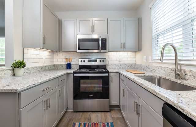 Springfield Apartments photos photos