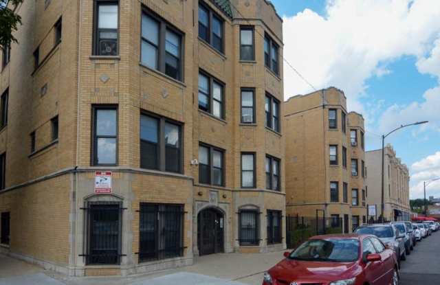 1528 Kedzie photos photos