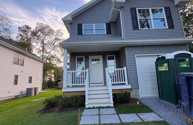 5 Cooper Avenue - 5 Cooper Avenue, Huntington Station, NY 11746