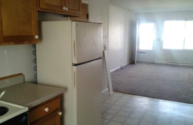 1938 Alderson Ave photos photos