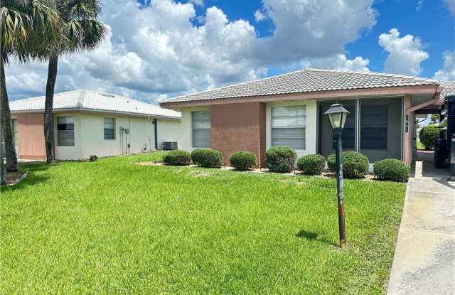 1605 Ridgecrest Street photos photos
