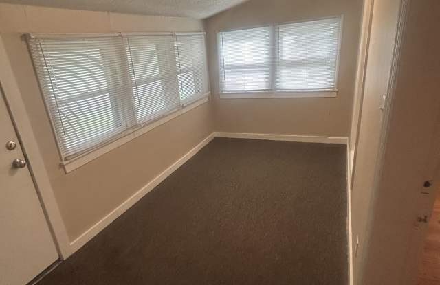 50 East Beardsley Avenue Gallery 3