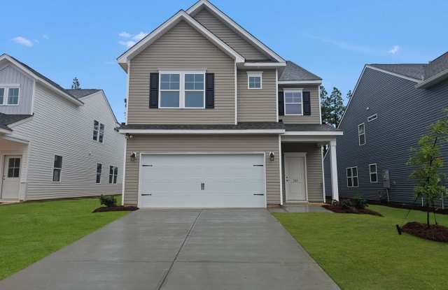 Charming 3BR House in Graniteville Gallery 1