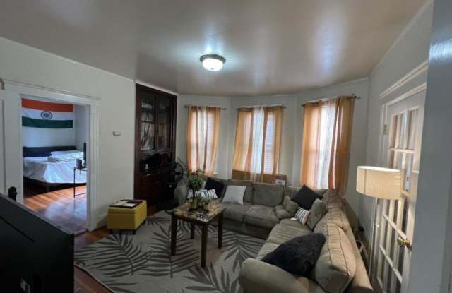 33 Fairbanks St. photos photos